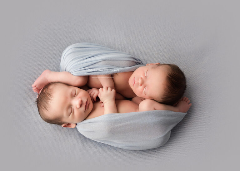 Twins | Lillybelle Rose Photography