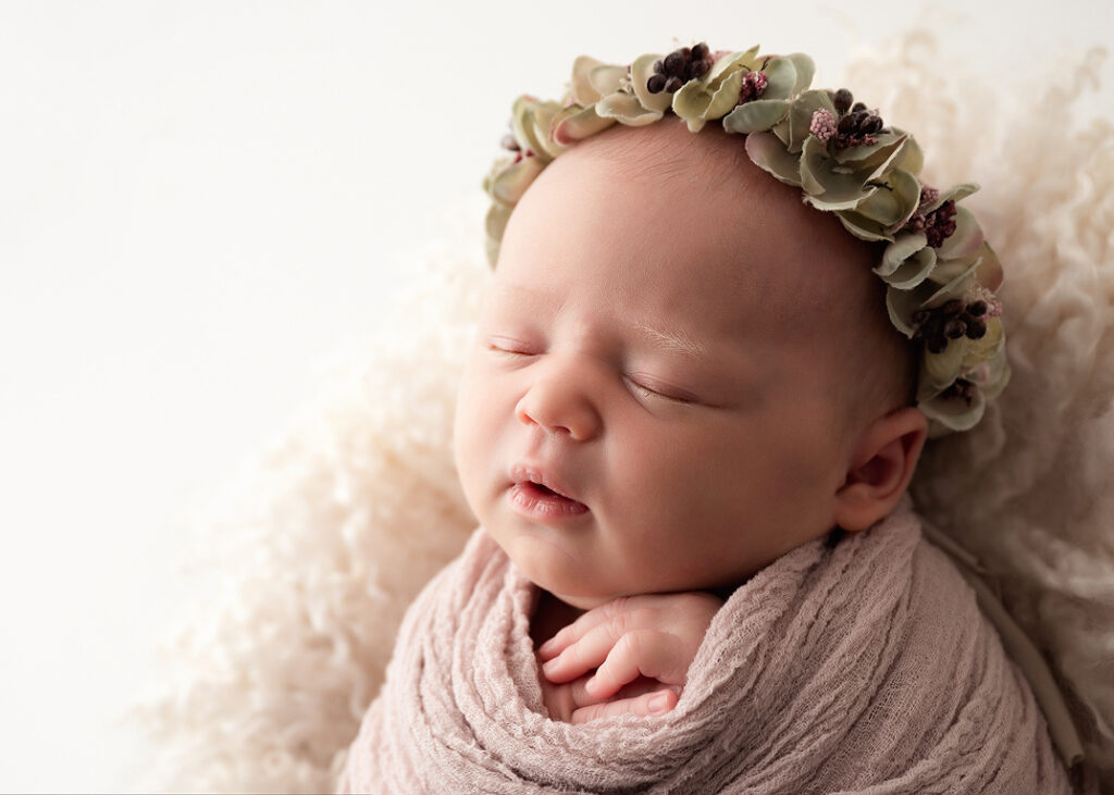 chicago newborn photoshoot, newborn profile with floral halo